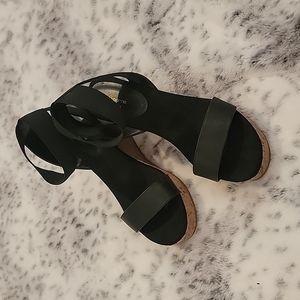 Liz Claiborne Elastic Ankle Strap Platform Wedge Sandal